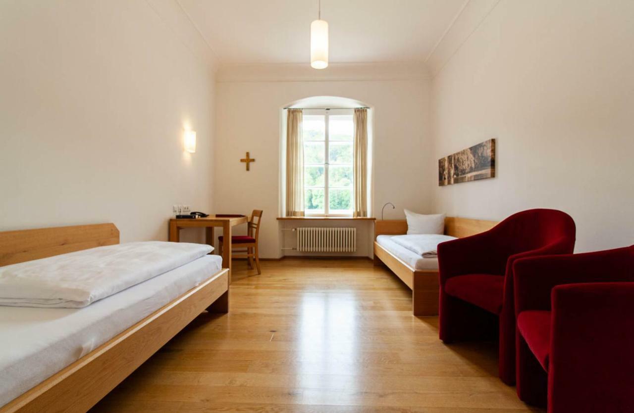 קלהיים Gaestehaus St. Georg - Weltenburger Klosterbetriebe Gmbh מראה חיצוני תמונה